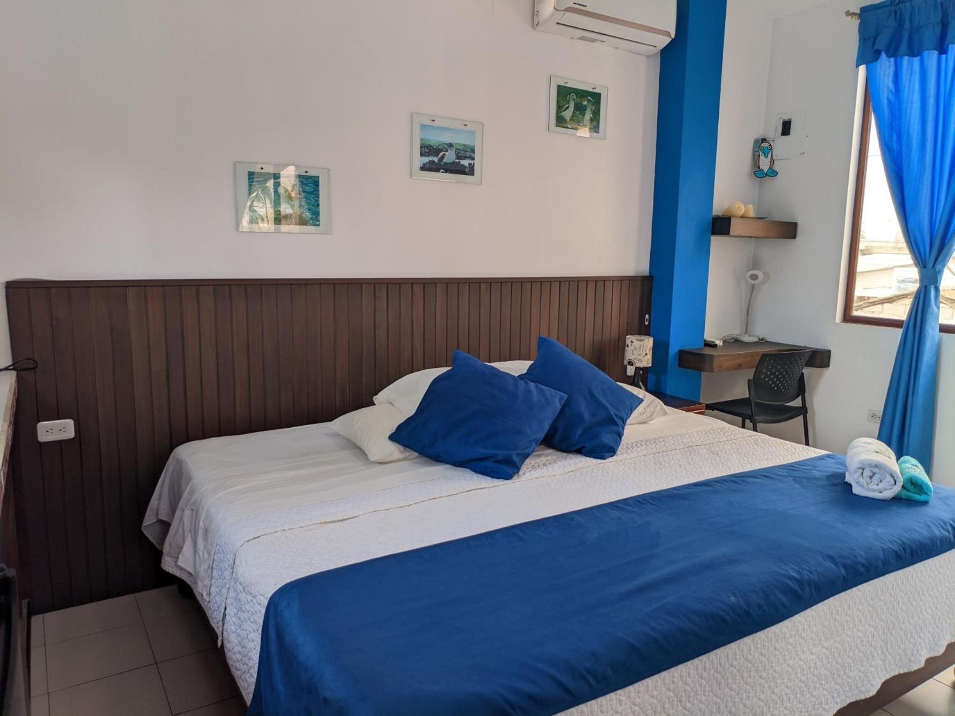 Hotel Sun Island Puerto Villamil Esterno foto